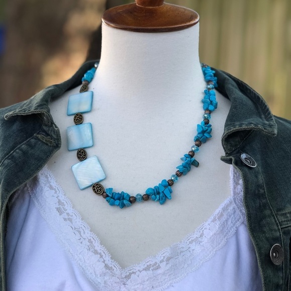 Turquoise stone necklaceblue pearls mother shell asymmetrical necklace square - Picture 1 of 12